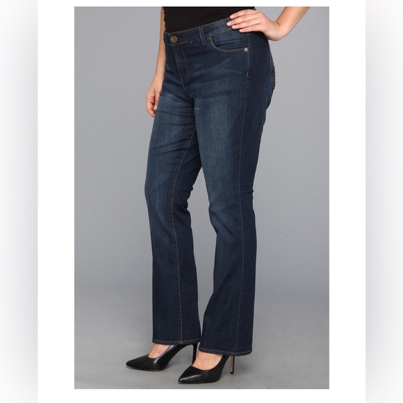 Kut from the Kloth Farrah Baby Bootcut Dark Wash Denim Jeans Size 12 Petite - Picture 3 of 6